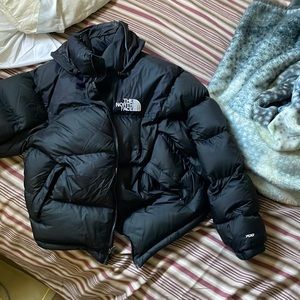 Used 10/10 condition Northface Puffer Nuptse 700